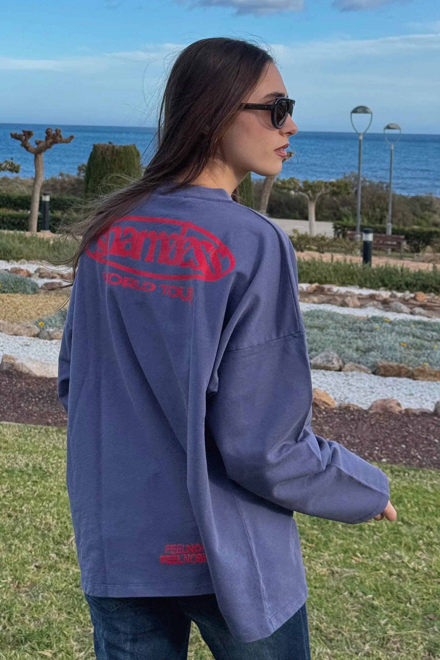 MENTALITY CREWNECK