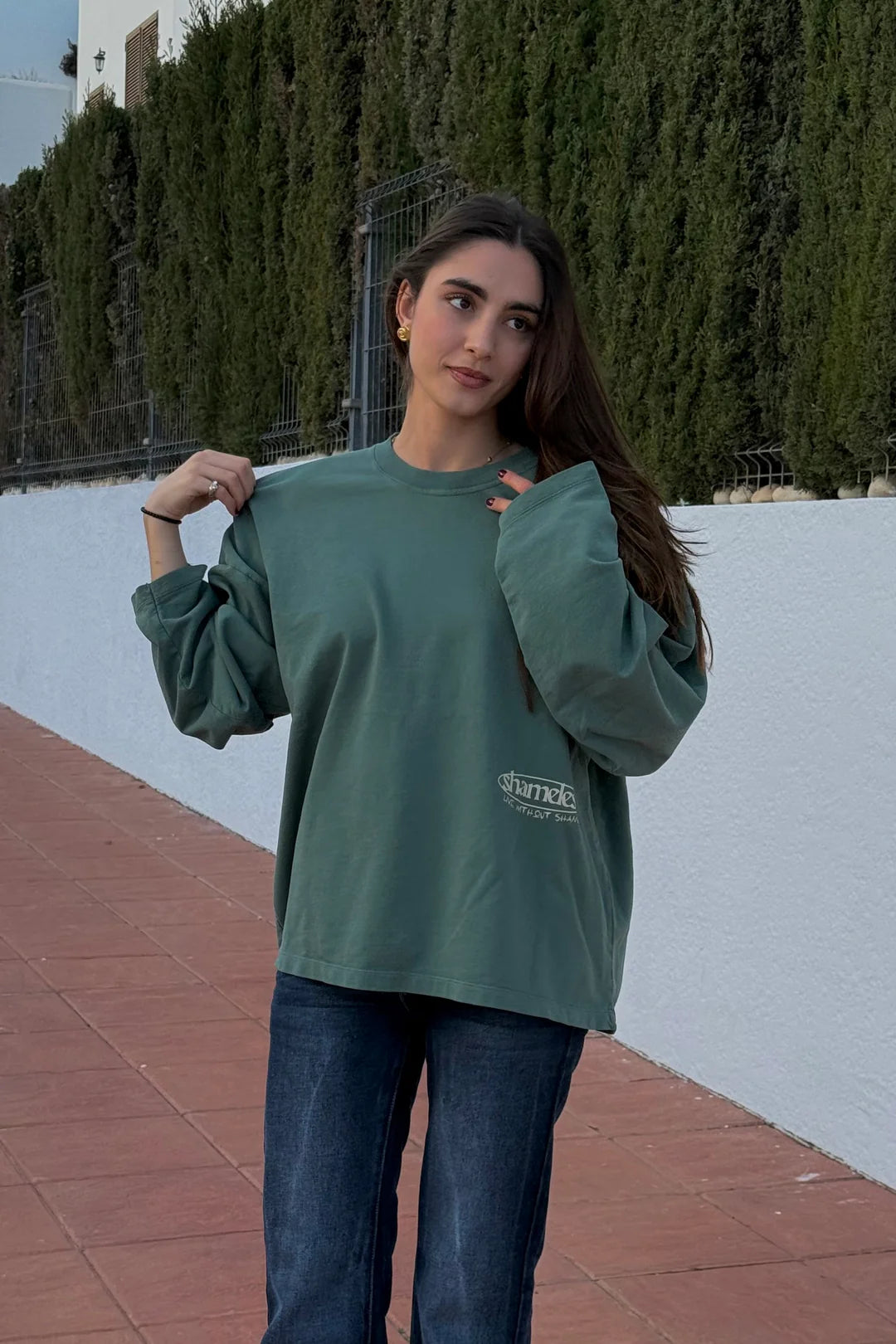 WITHOUT SHAME FOREST CREWNECK