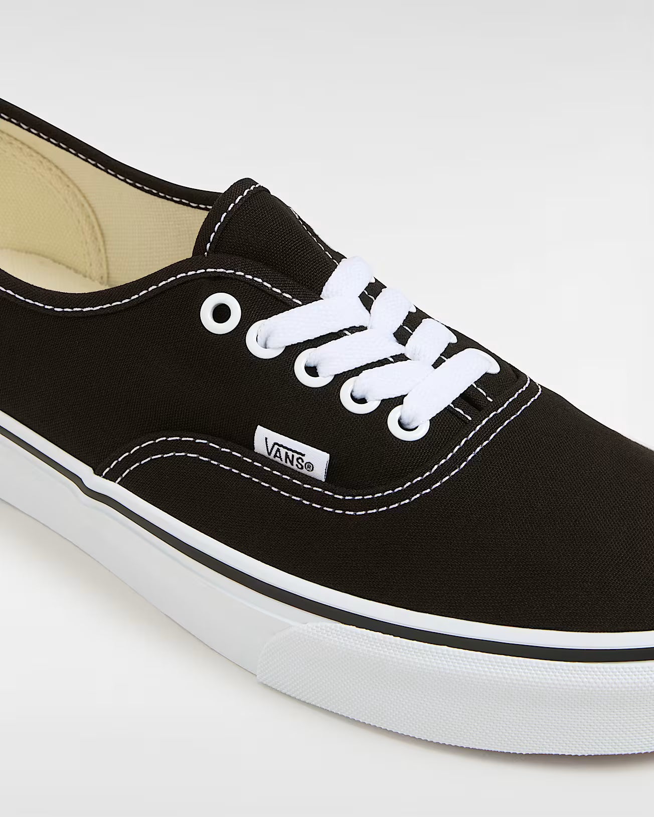 VANS AUTHENTIC
