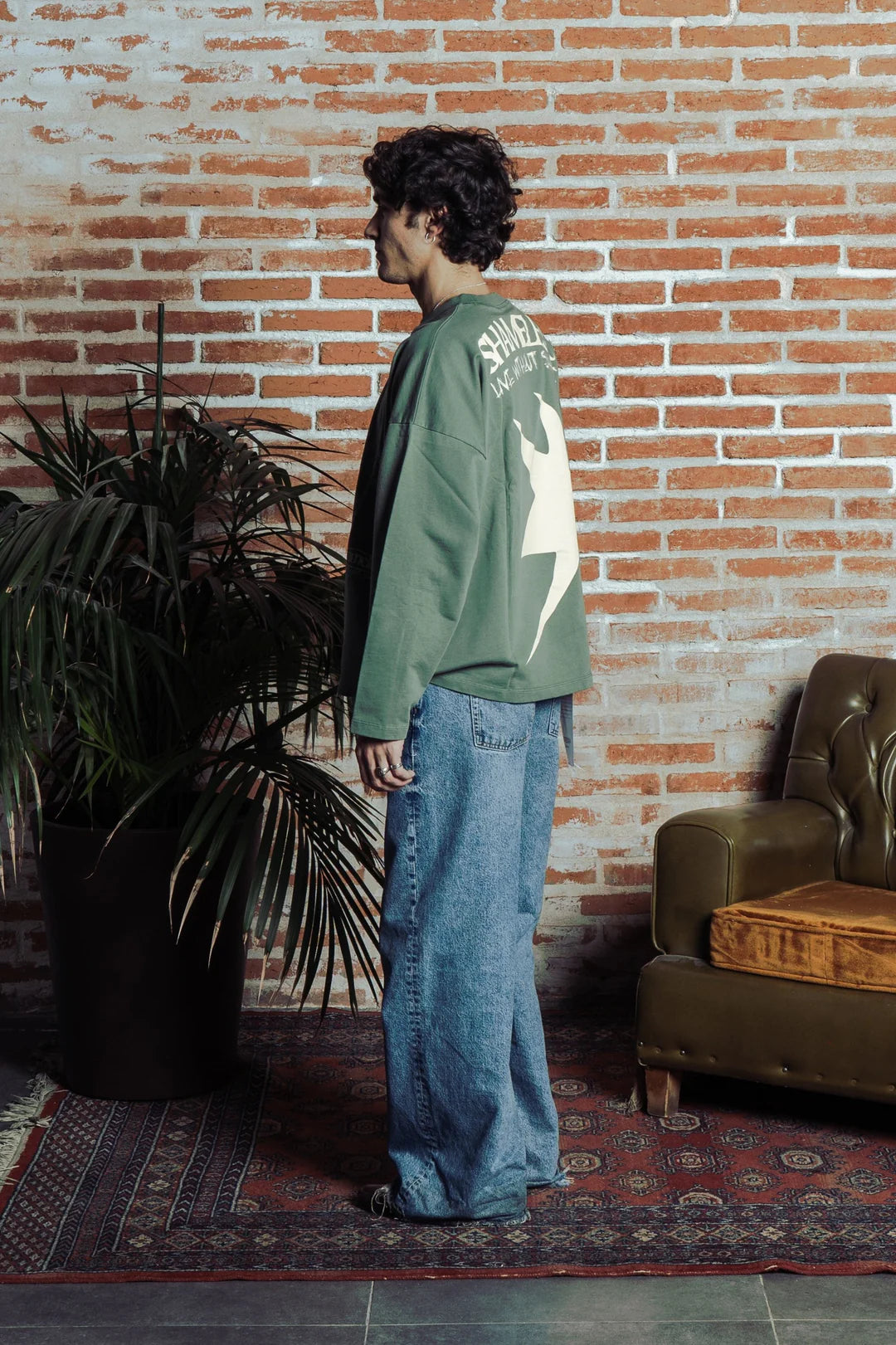 WITHOUT SHAME FOREST CREWNECK
