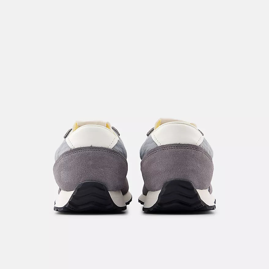 NEW BALANCE 471