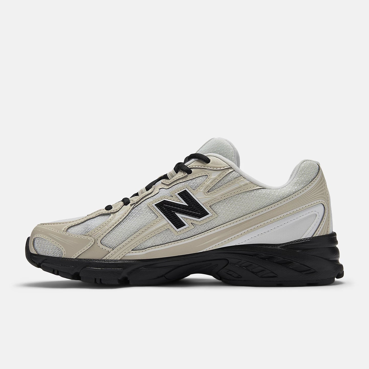 NEW BALANCE 740