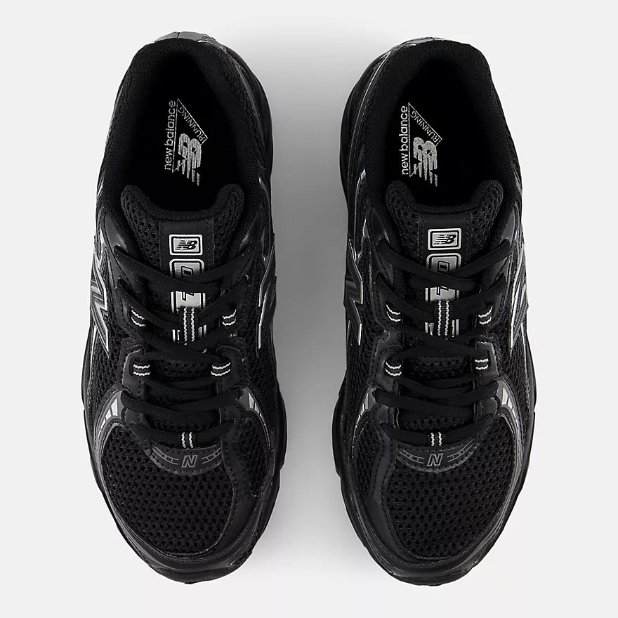 NEW BALANCE 740