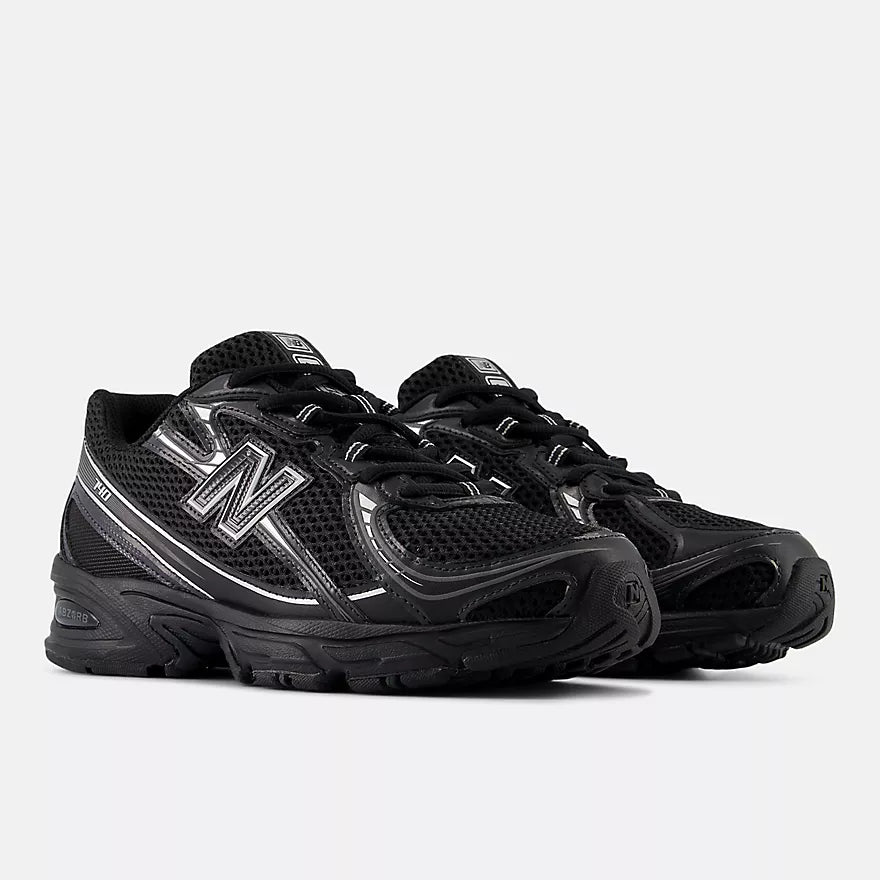 NEW BALANCE 740