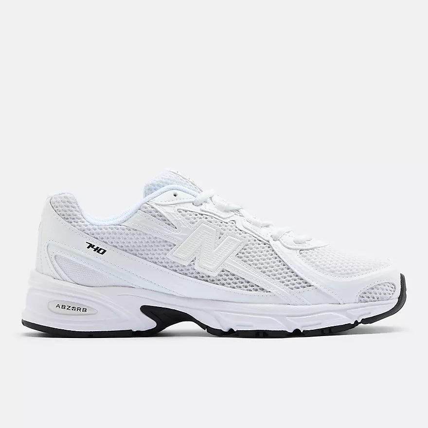 NEW BALANCE 740