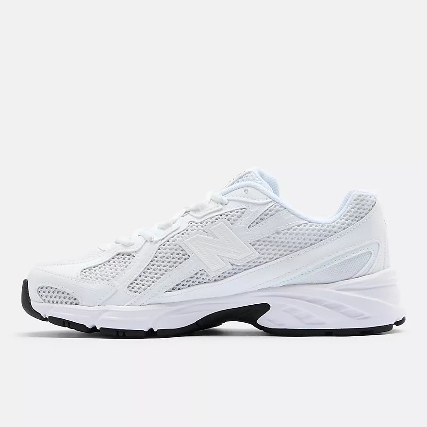 NEW BALANCE 740