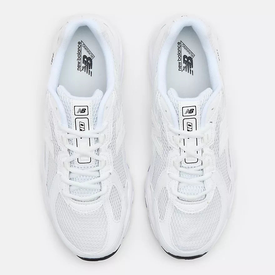 NEW BALANCE 740